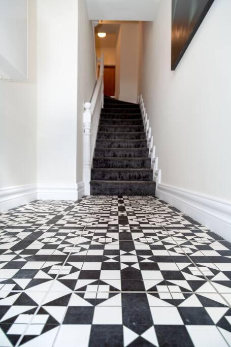 Unit 4 Tranquil Harbourside Retreat- Central Location Cobh Extérieur photo