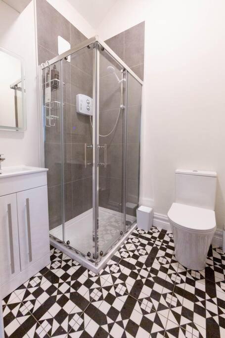 Unit 4 Tranquil Harbourside Retreat- Central Location Cobh Extérieur photo